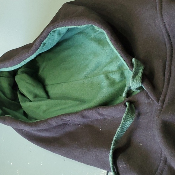 Black and green hoodie.‎ HAWAII..size medium. Very good used condition. - Picture 6 of 8